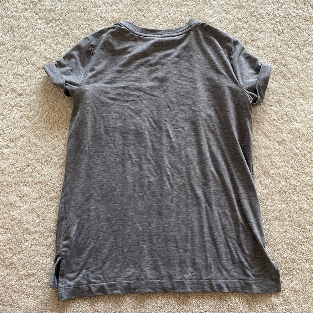 Short sleeve - Picture 3 of 3